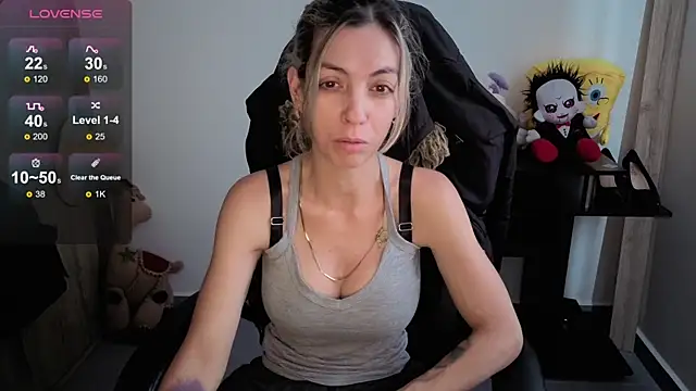 Princezzlove3 online show from 03/23/26, 02:54