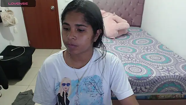 july-feria online show from 01/12/25, 03:46