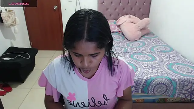 july-feria online show from 01/14/25, 10:34