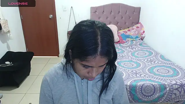 july-feria online show from 02/27/25, 05:26