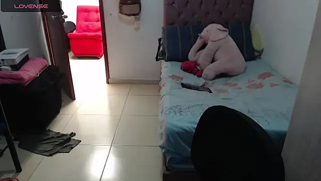 july-feria online show from 09/15/25, 05:35