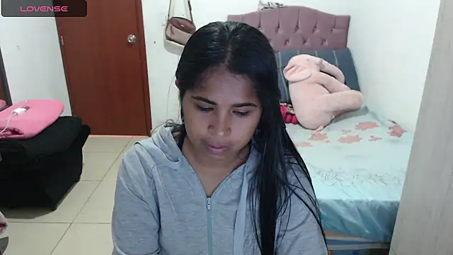 july-feria online show from 09/23/25, 05:27