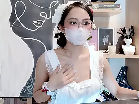 Lush-Office online show from 11/08/25, 06:13