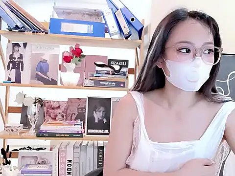 Lush-Office online show from 04/12/26, 12:48