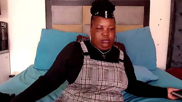 Snapshot of omalicha98 chatting on 11/24/25, 07:19 omalicha98 online show from 11/24/25, 07:19