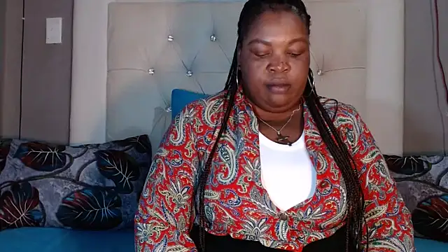 omalicha98 online show from 03/16/26, 07:23