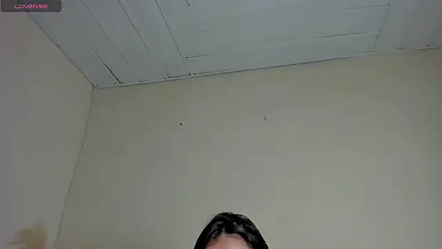 Snapshot of Natashawool1 chatting on 03/05/25, 12:44 Natashawool1 online show from 03/05/25, 12:44