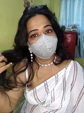 Snapshot of angelrani1234 chatting on 10/11/25, 10:03 angelrani1234 online show from 10/11/25, 10:03