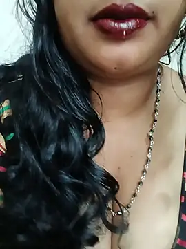 Snapshot of Haseena_Baby chatting on 07/24/26, 03:15 Haseena Baby online show from 07/24/26, 03:15