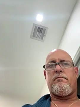 carlospingalinda online show from 09/15/25, 09:37