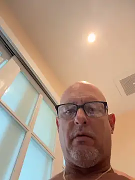 carlospingalinda online show from 09/24/25, 08:34