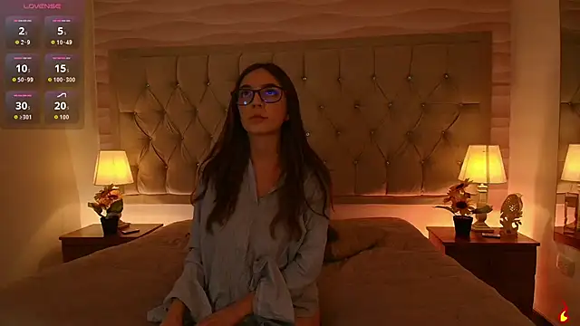 victoriapalmerfg online show from 11/15/25, 03:26