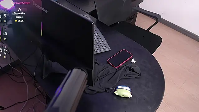 esmeralda-bk online show from 02/25/26, 09:46