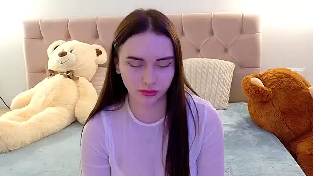 Lilliana Moon online show from 04/19/26, 09:19