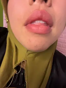 zahra Jalid online show from 03/21/26, 01:54