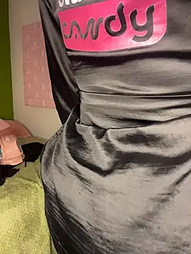 zahra Jalid online show from 04/22/26, 10:55