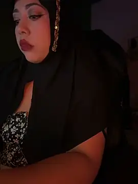 Snapshot of zahra_Jalid chatting on 06/02/26, 09:06 zahra Jalid online show from 06/02/26, 09:06