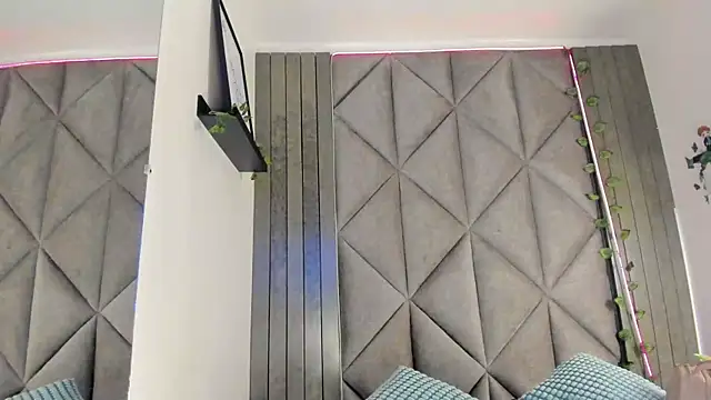 SabrinaSpell  online show from 12/14/25, 11:48