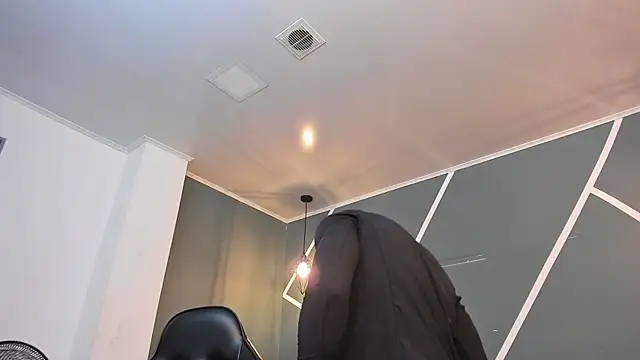 bruno cavalli online show from 04/23/26, 05:15