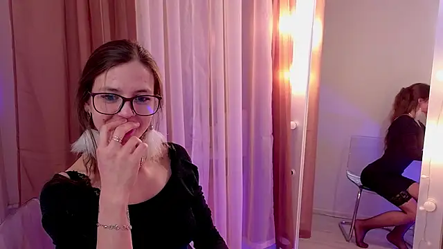 Iriss Miller online show from 01/28/25, 12:36