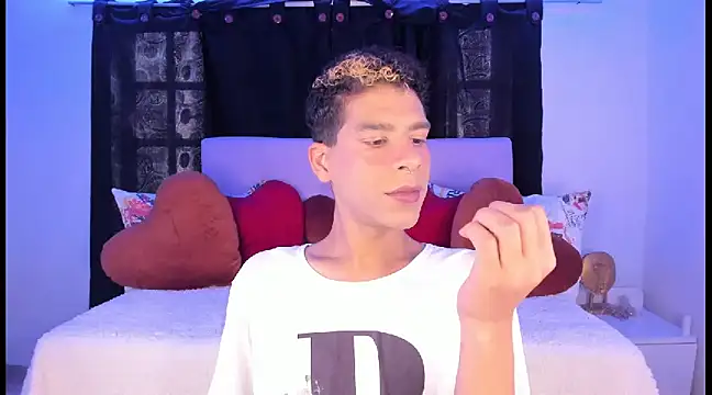 Ethan Boyy online show from 02/20/25, 07:19