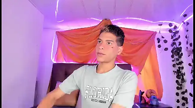 Ethan Boyy online show from 03/12/25, 05:28