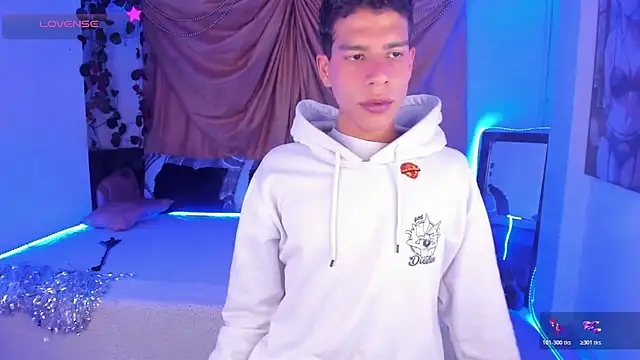 Ethan Boyy online show from 11/08/25, 10:30