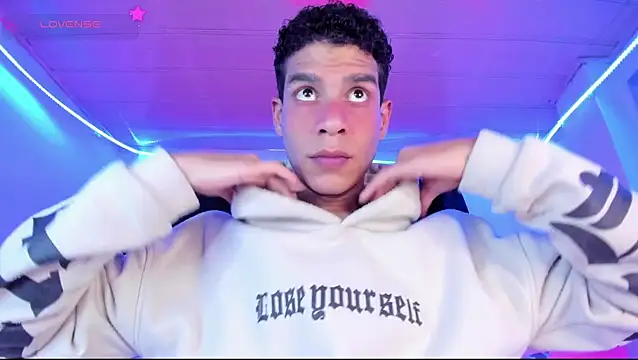 Ethan Boyy online show from 04/22/26, 07:26