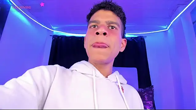 Ethan Boyy online show from 06/04/26, 07:20