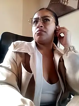 AnonymousGirl online show from 03/20/26, 03:17