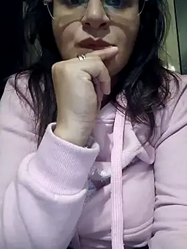 Snapshot of nelly88_xxx chatting on 01/13/25, 07:53 nelly88 xxx online show from 01/13/25, 07:53