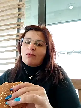 Snapshot of nelly88_xxx chatting on 02/13/25, 12:32 nelly88 xxx online show from 02/13/25, 12:32