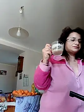 Snapshot of nelly88_xxx chatting on 02/27/25, 08:50 nelly88 xxx online show from 02/27/25, 08:50