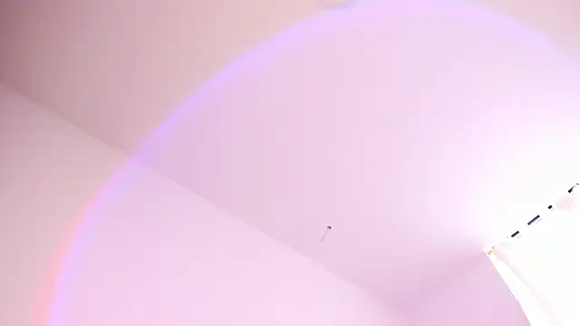 Snapshot of ThomyThompson chatting on 03/15/25, 06:43 ThomyThompson online show from 03/15/25, 06:43