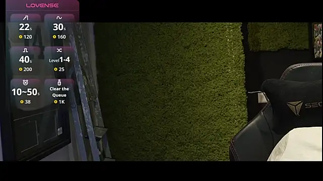 Snapshot of justinitt chatting on 10/25/25, 07:30 justinitt online show from 10/25/25, 07:30