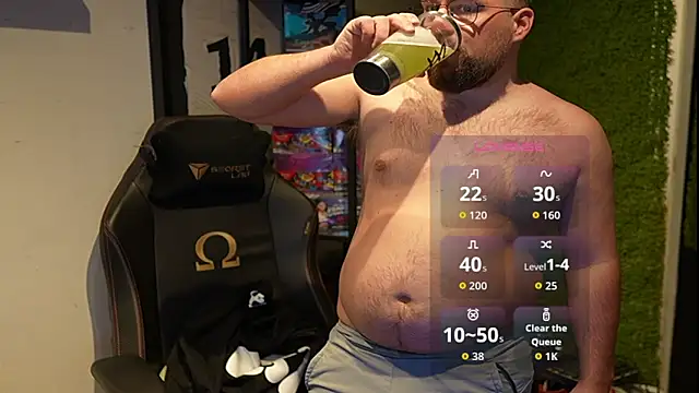 Snapshot of justinitt chatting on 10/30/25, 11:00 justinitt online show from 10/30/25, 11:00