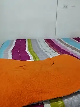 Snapshot of Sophy666 chatting on 03/14/25, 04:32 Sophy666 online show from 03/14/25, 04:32