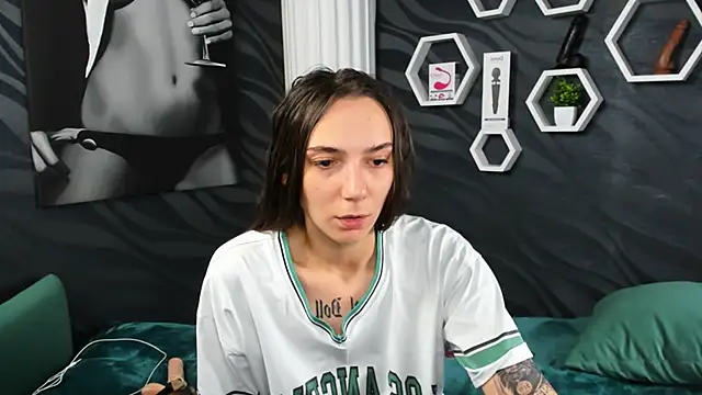 Snapshot of annabishop chatting on 01/28/25, 03:04 annabishop online show from 01/28/25, 03:04