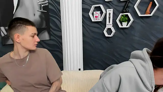 Snapshot of annabishop chatting on 02/07/25, 03:23 annabishop online show from 02/07/25, 03:23