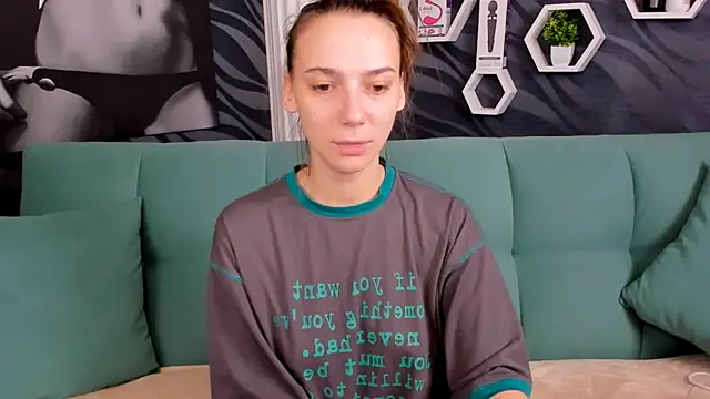 Snapshot of annabishop chatting on 02/12/25, 03:18 annabishop online show from 02/12/25, 03:18