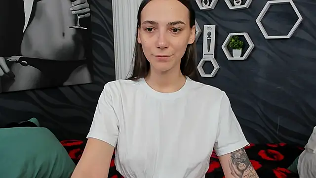 Snapshot of annabishop chatting on 02/25/25, 03:20 annabishop online show from 02/25/25, 03:20