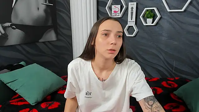 Snapshot of annabishop chatting on 02/25/25, 01:39 annabishop online show from 02/25/25, 01:39