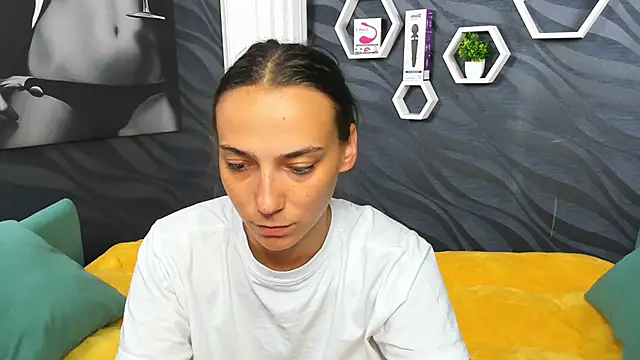 Snapshot of annabishop chatting on 03/21/25, 06:38 annabishop online show from 03/21/25, 06:38