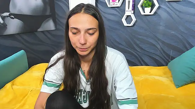 Snapshot of annabishop chatting on 03/23/25, 06:47 annabishop online show from 03/23/25, 06:47