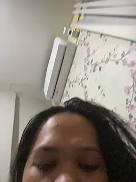 SophiaCourthaway online show from 01/14/26, 06:02