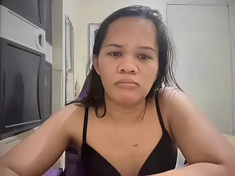 SophiaCourthaway online show from 05/23/26, 03:27
