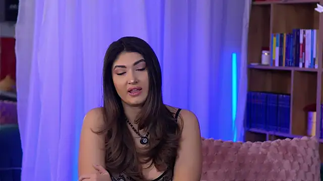 SarahPeach8 online show from 01/11/26, 06:18