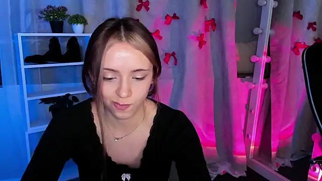 Sahara Shields online show from 03/06/25, 01:03