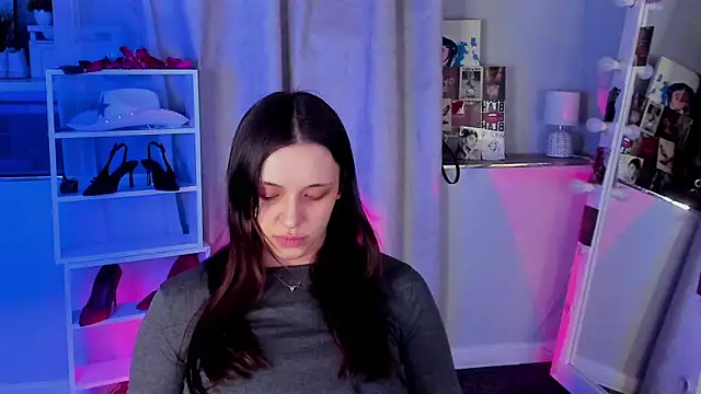 Sahara Shields online show from 03/31/26, 09:32