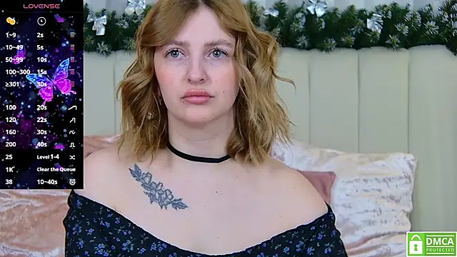 Snapshot of Eva__Summer chatting on 01/24/25, 01:03 Eva Summer online show from 01/24/25, 01:03
